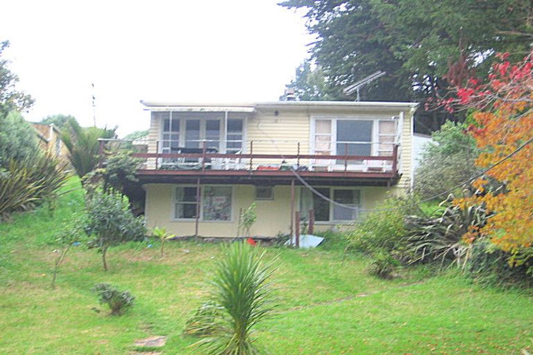 Photo of property in 11 Western Road, Laingholm, Auckland, 0604