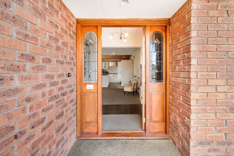 Photo of property in 7 Empress Place, Halswell, Christchurch, 8025