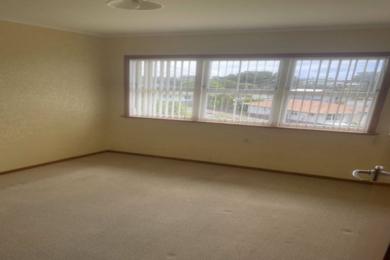 Photo of property in 3b Belair Avenue, Blagdon, New Plymouth, 4310