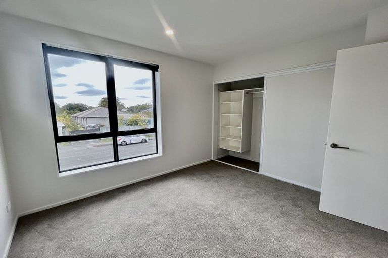 Photo of property in 1/10 Surrey Street, Linwood, Christchurch, 8062