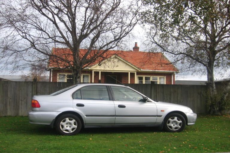 Photo of property in 22 Guthrie Street, Waterloo, Lower Hutt, 5011