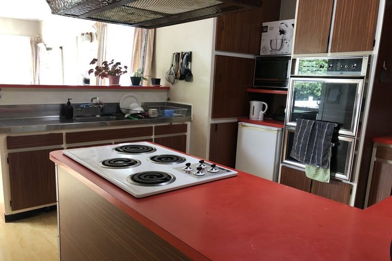 Photo of property in 9 Karamu Avenue, Takaro, Palmerston North, 4410