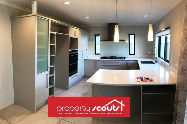 Photo of property in 54 Turnberry Drive, Wattle Downs, Auckland, 2103