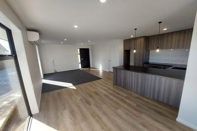 Photo of property in 21a Neill Street, Hornby, Christchurch, 8042