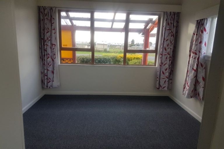 Photo of property in 28 Second Street, Kennington, Invercargill, 9871