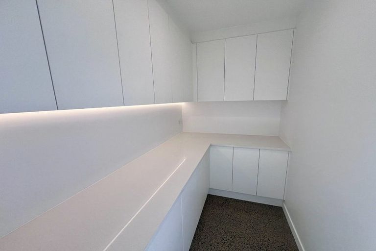 Photo of property in 43 Kikorangi Drive, Wainui, 0992