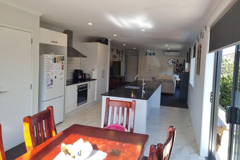 Photo of property in 6 Apostle Mews, Papamoa, 3118