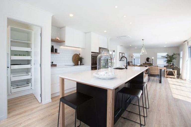 Photo of property in 176 Adler Drive, Ohauiti, Tauranga, 3112