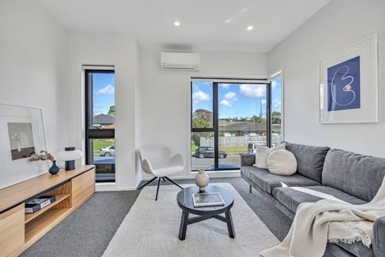 Photo of property in 35/28 Westgate Drive, Westgate, Auckland, 0614