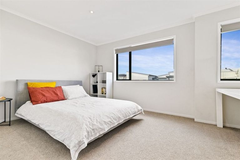 Photo of property in 99 Hobsonville Point Road, Hobsonville, Auckland, 0616