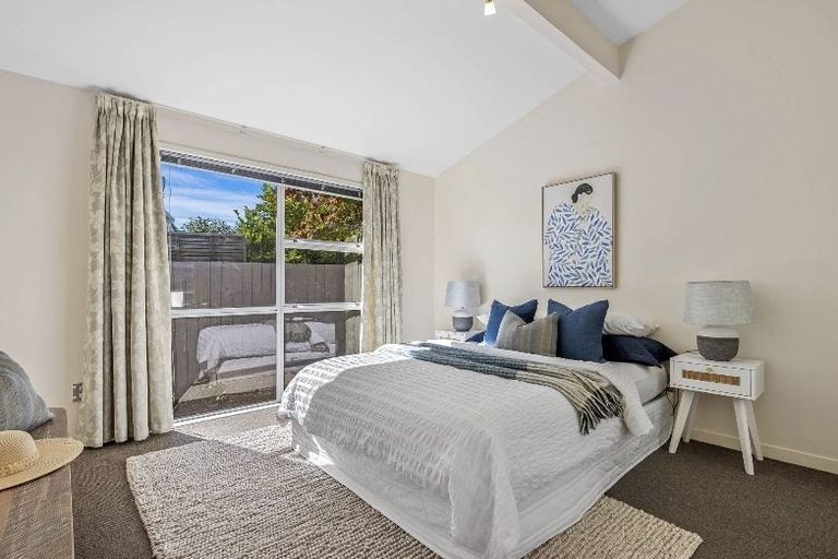 Photo of property in 72b Office Road, Merivale, Christchurch, 8014