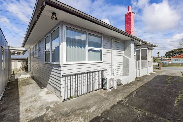 Photo of property in 129 Preston Road, Otara, Auckland, 2023
