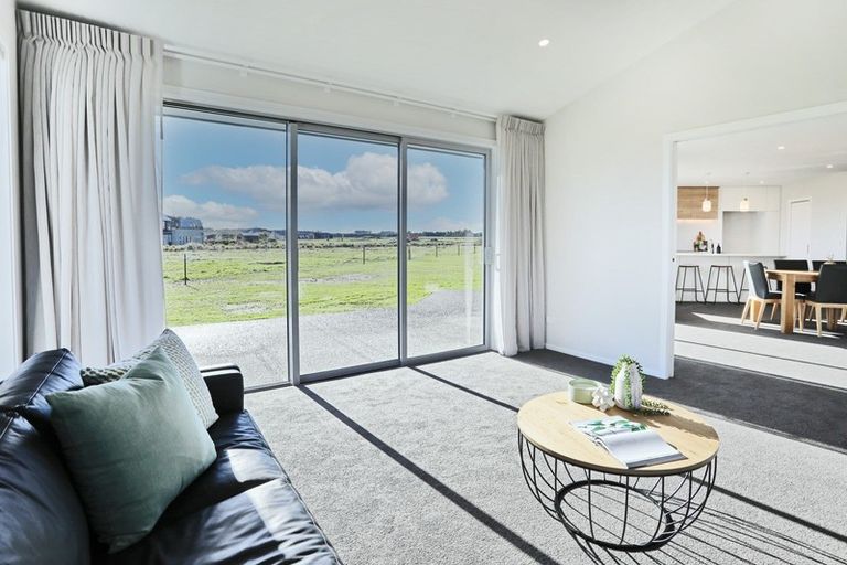 Photo of property in 12 Highland Rise, Waihopai, 9872