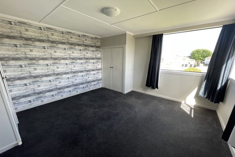 Photo of property in 61 Regent Street, Newfield, Invercargill, 9812