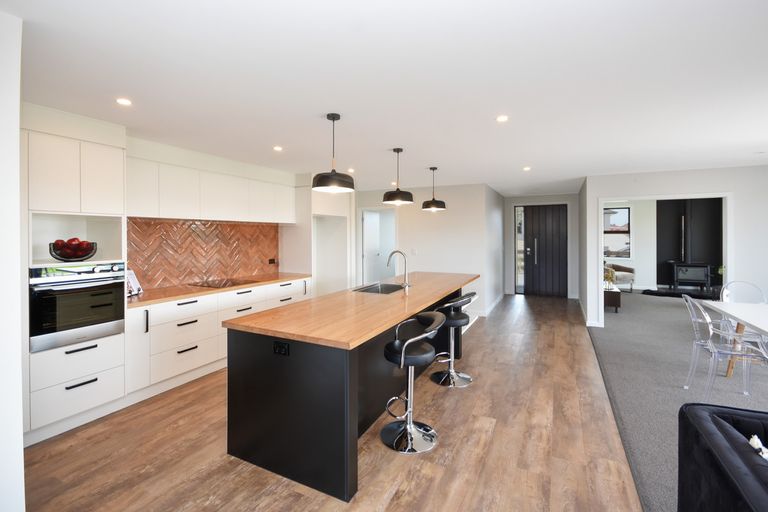 Photo of property in 44 Owhiro Avenue, Mosgiel, 9024