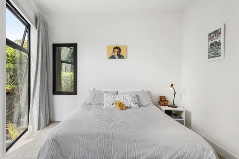 Photo of property in 2a Arthur Crescent, Hauraki, Auckland, 0622