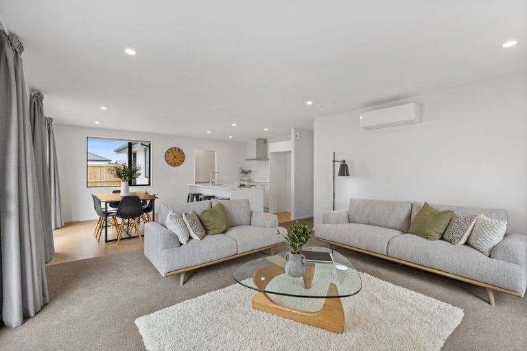 Photo of property in 14 Hunt Road, Rolleston, 7615