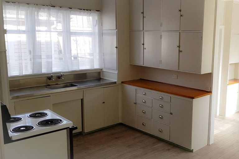 Photo of property in 64 Bledisloe Crescent, Wainuiomata, Lower Hutt, 5014