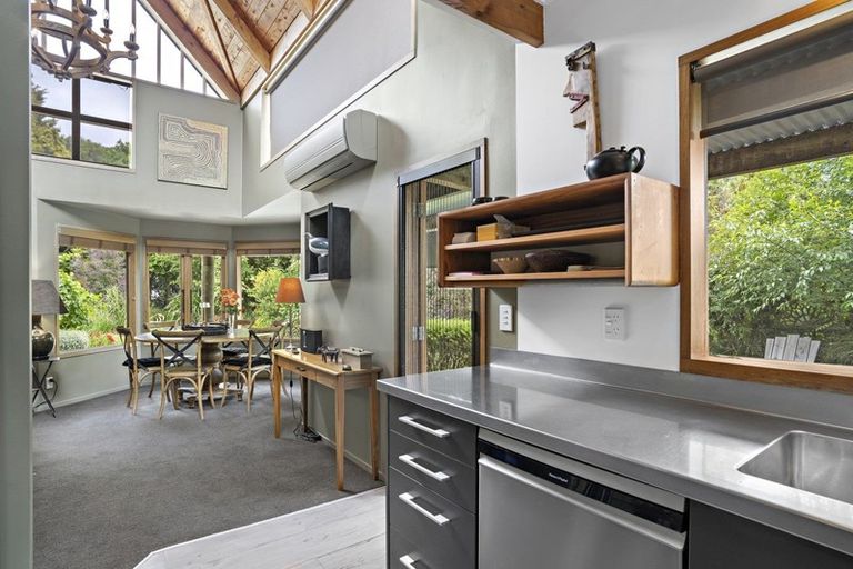 Photo of property in 28a Mcmaster Street, Greytown, 5712