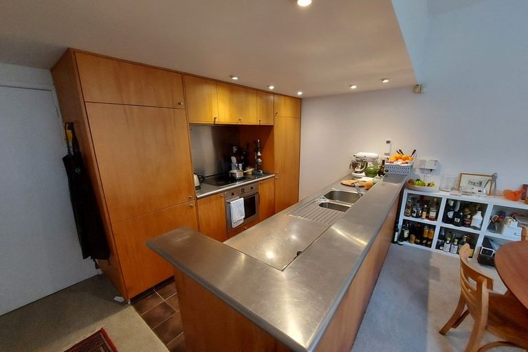 Photo of property in 74 Wallace Street, Mount Cook, Wellington, 6021