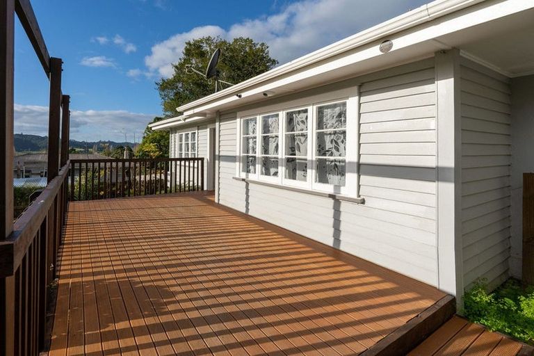 Photo of property in 3 Johnston Road, Kawakawa, 0210