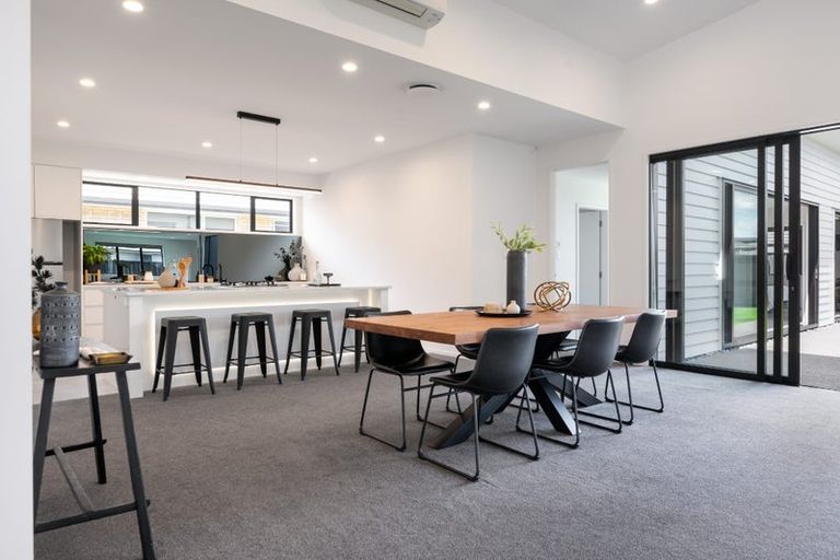 Photo of property in 27 Helen June Avenue, Flagstaff, Hamilton, 3210