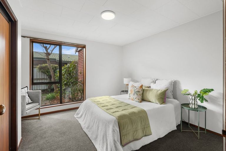 Photo of property in 48 Leacroft Street, Bishopdale, Christchurch, 8053