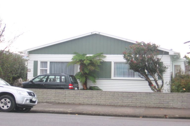 Photo of property in 51 Porutu Street, Fairfield, Lower Hutt, 5011