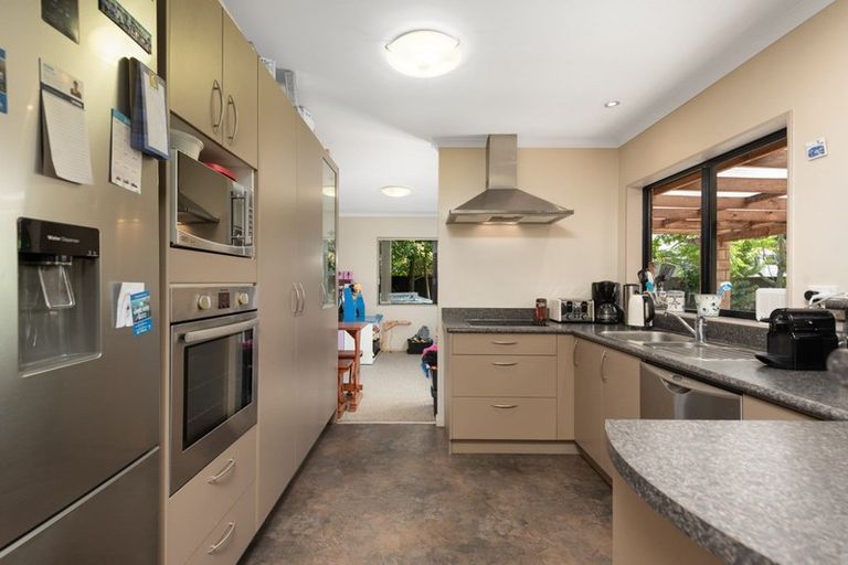 Photo of property in 1 Lark Place, Welcome Bay, Tauranga, 3112