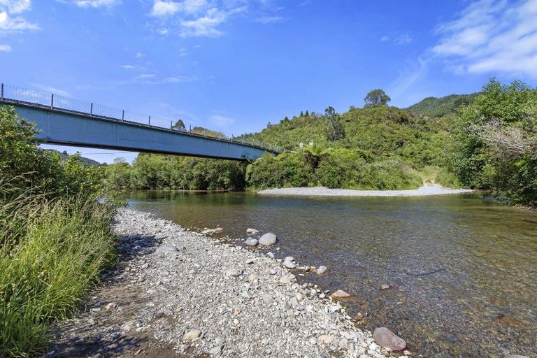 Photo of property in 1342 Akatarawa Road, Akatarawa, 5372