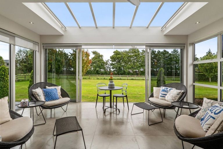 Photo of property in 98 Sutherlands Road, Halswell, Christchurch, 8025