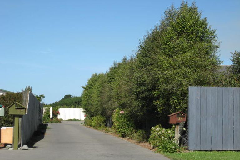 Photo of property in 24 Woodville Street, Leeston, 7632