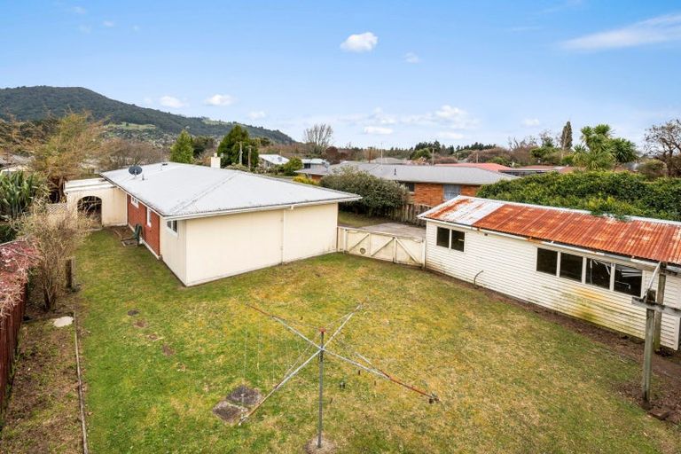 Photo of property in 24 Kenrick Road, Pukehangi, Rotorua, 3015