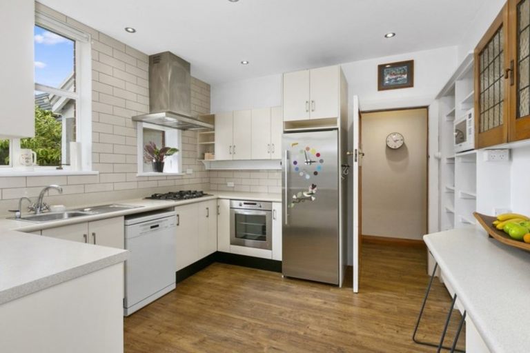 Photo of property in 11 Mcgeorge Avenue, Mornington, Dunedin, 9011