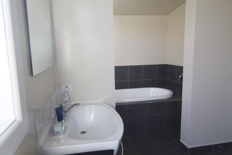 Photo of property in 25 Swanns Road, Richmond, Christchurch, 8013