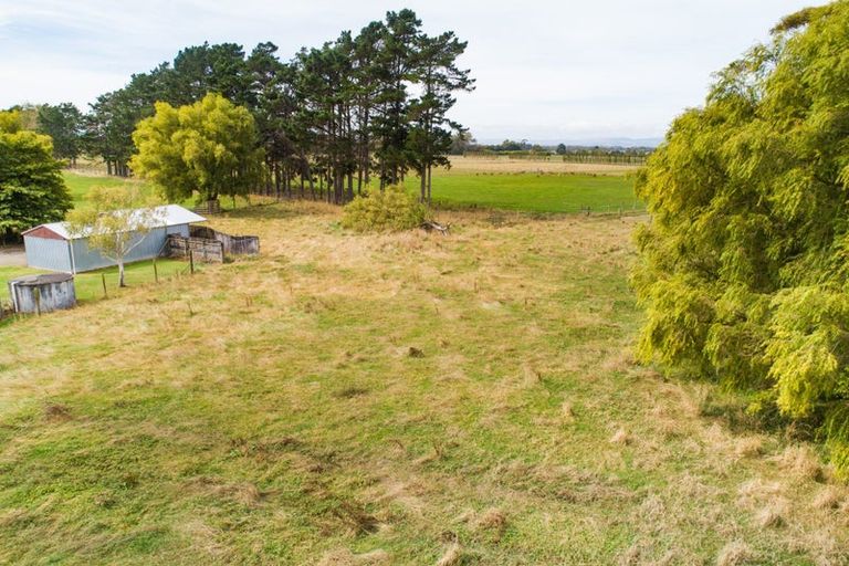 Photo of property in 83 Oroua Road, Kairanga, Palmerston North, 4475