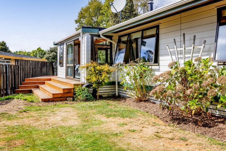 Photo of property in 27 Nikau Street, Inglewood, 4330