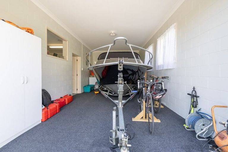 Photo of property in 28 Rayner Road, Huntly, 3700