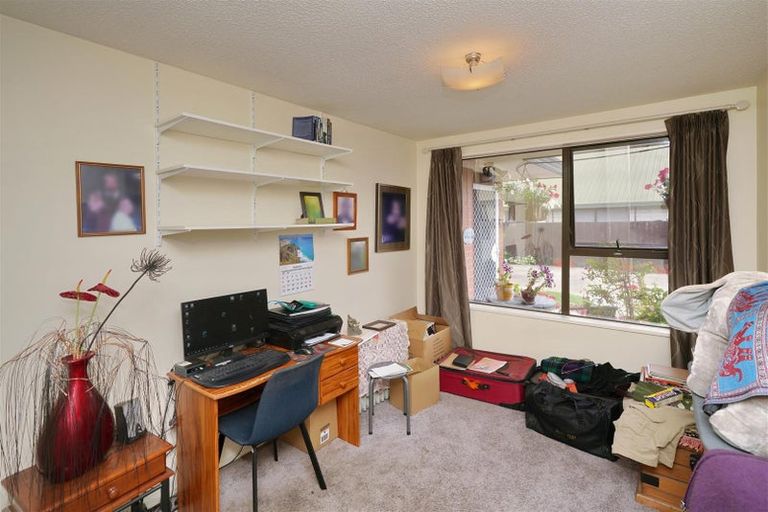 Photo of property in 2/41 Tivoli Place, Bishopdale, Christchurch, 8053