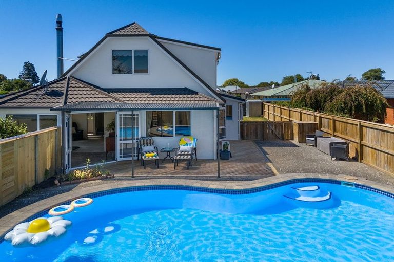 Photo of property in 15 Springswood Grove, Springlands, Blenheim, 7201