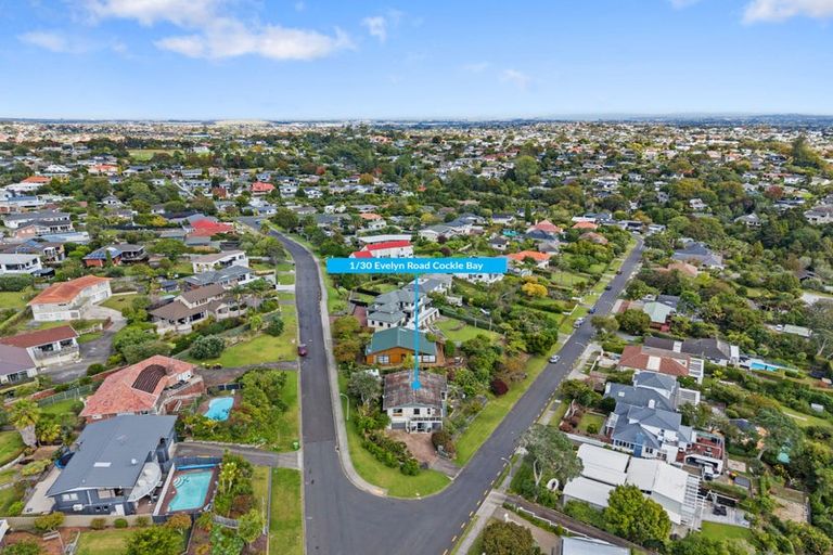 Photo of property in 30 Evelyn Road, Cockle Bay, Auckland, 2014