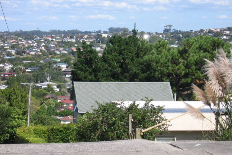 Photo of property in 74 Carlisle Road, Browns Bay, Auckland, 0632