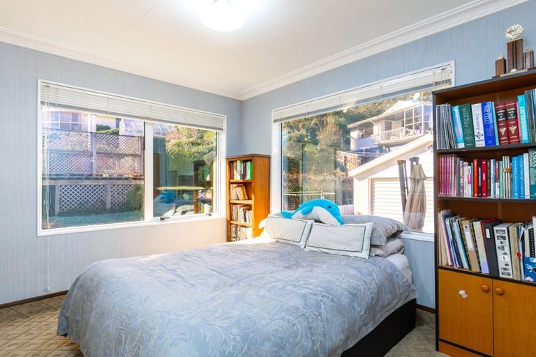 Photo of property in 40-42 Waikawa Road, Picton, 7220