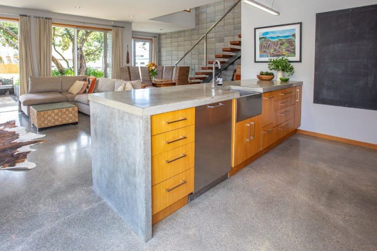 Photo of property in 217b Beverley Terrace, Whangamata, 3620