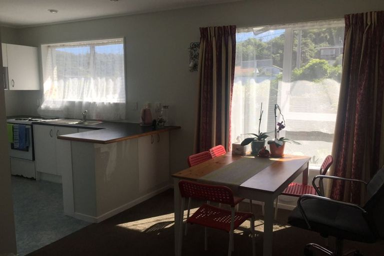 Photo of property in 36a Chamberlain Road, Karori, Wellington, 6012