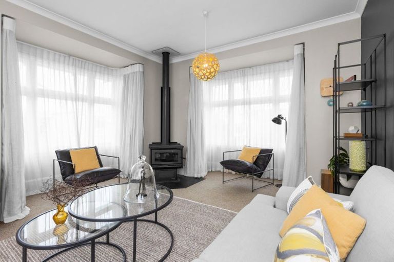 Photo of property in 7 Avenue Road, Greenmeadows, Napier, 4112