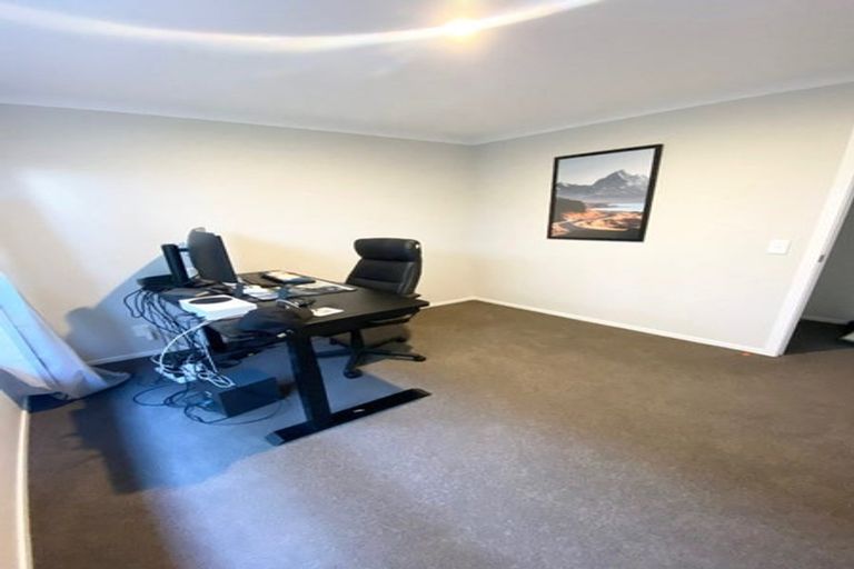Photo of property in 153 Waipounamu Drive, Kelson, Lower Hutt, 5010