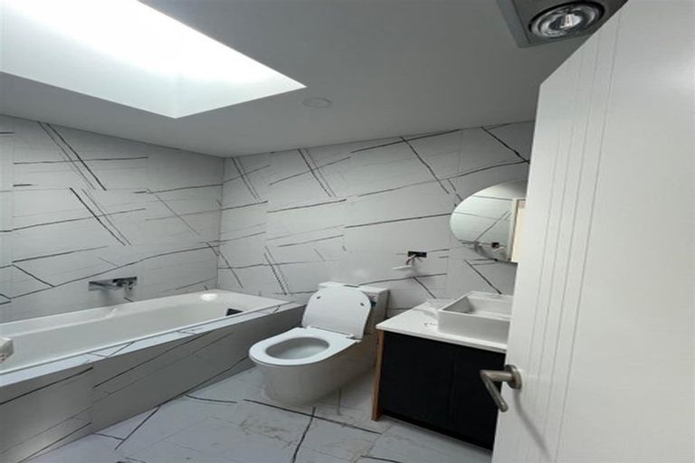 Photo of property in 43b Hermitage Street, Flat Bush, Auckland, 2019