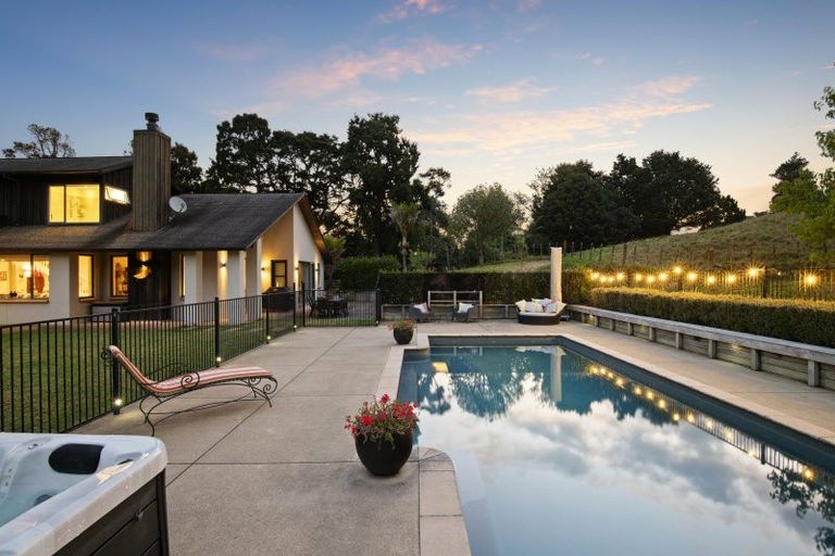 Photo of property in 92b Clevedon-takanini Road, Clevedon, Papakura, 2582