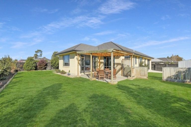 Photo of property in 13 Greenan Place, Doyleston, 7683